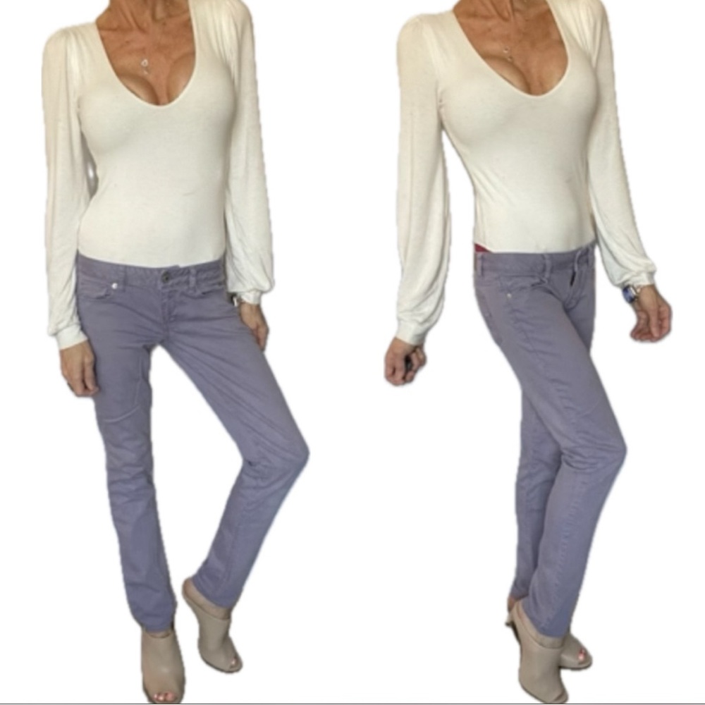 Lavender American Eagle Sz 2 skinny jeans
